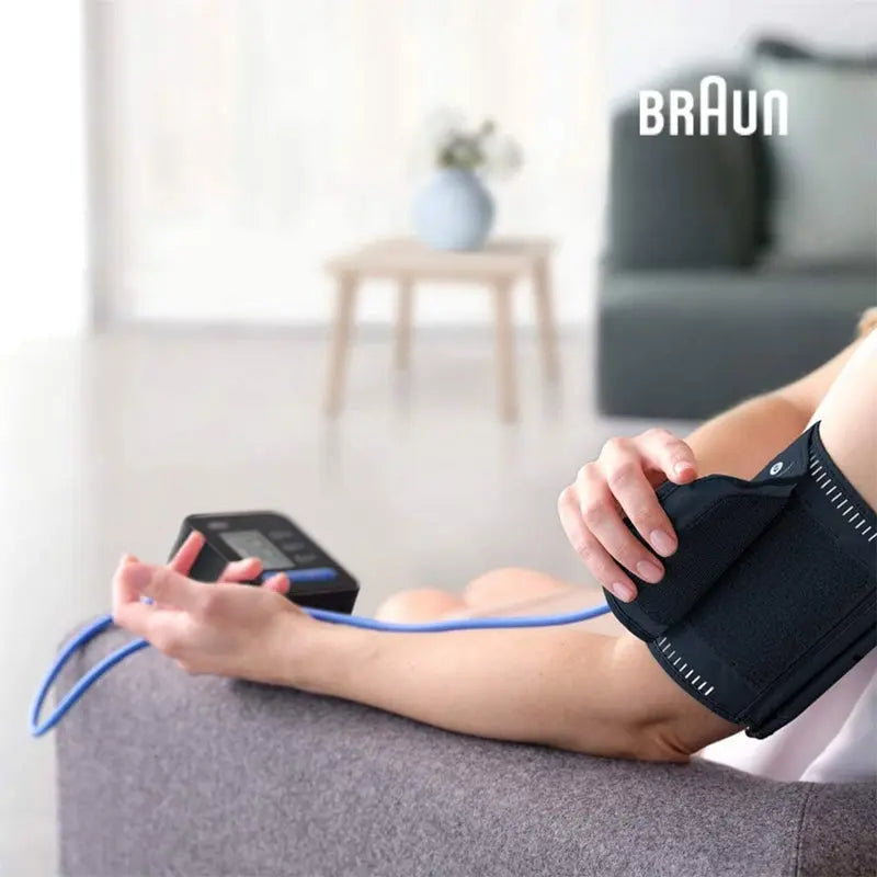 Braun ExactFit 1 Upper Arm Blood Pressure Monitor Model: BUA5000 Braun